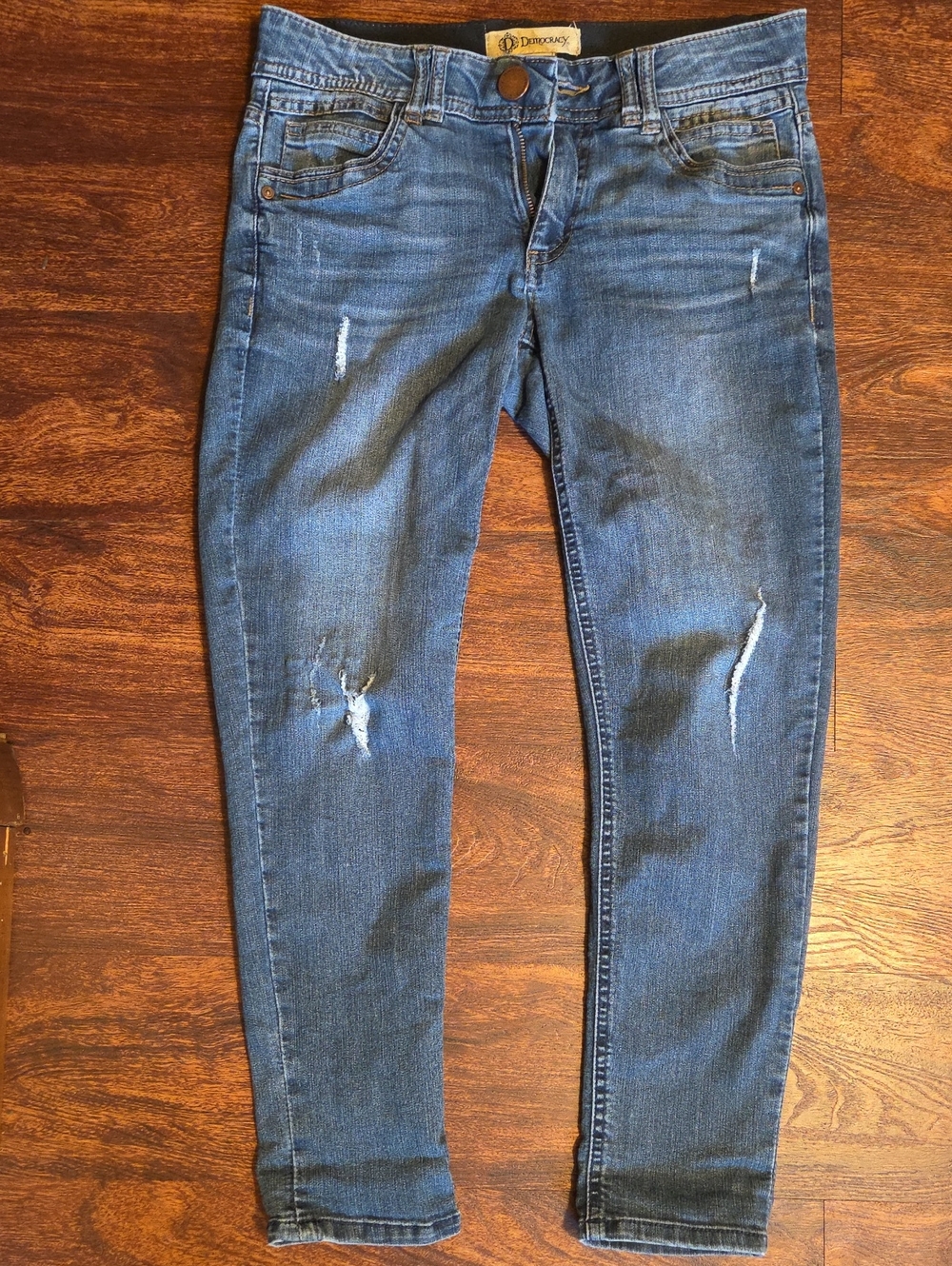 Democracy Women's Distressed Med Wash Skinny Jeans